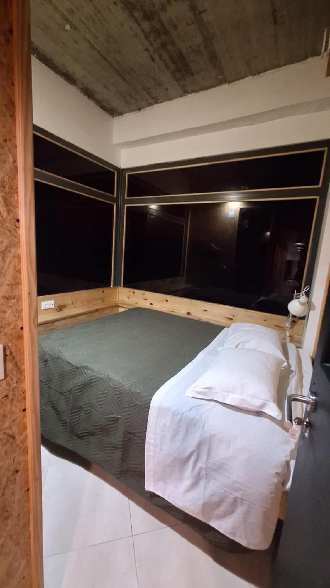 Sleep Shop Carnaxide Hotel Ngoại thất bức ảnh
